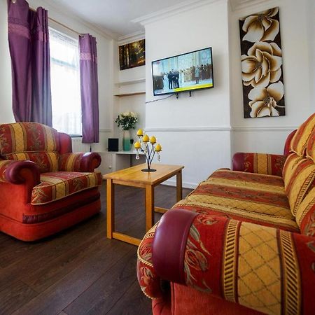 12 Cornwallis Lodge Family Room 2 Stoke-on-Trent Luaran gambar